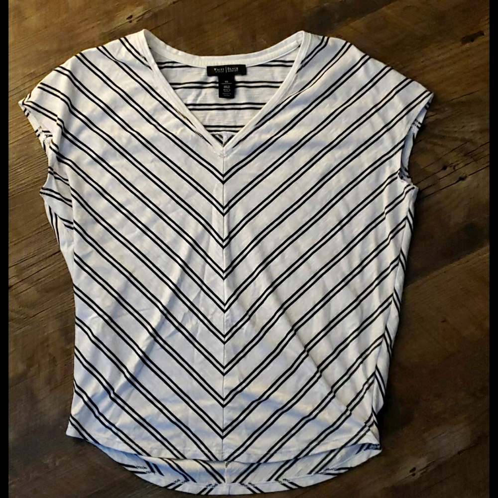 White House Black Market Jet Setter Tee